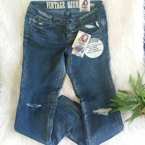 Rewashed Distressed Jeans Vintage Reunion Sz 7/8